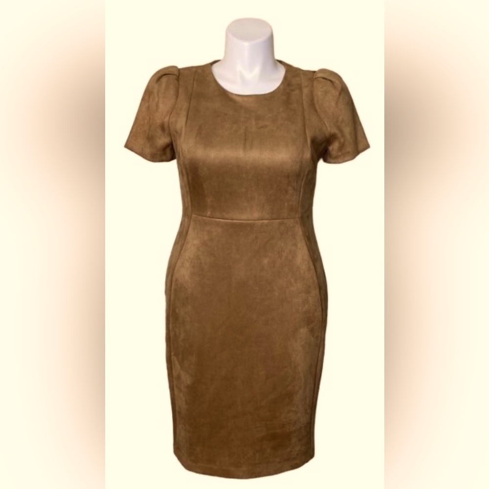Calvin Klein NWT Women's Size 10 Scuba Suede Petal Short Sleeve Sheath Dress